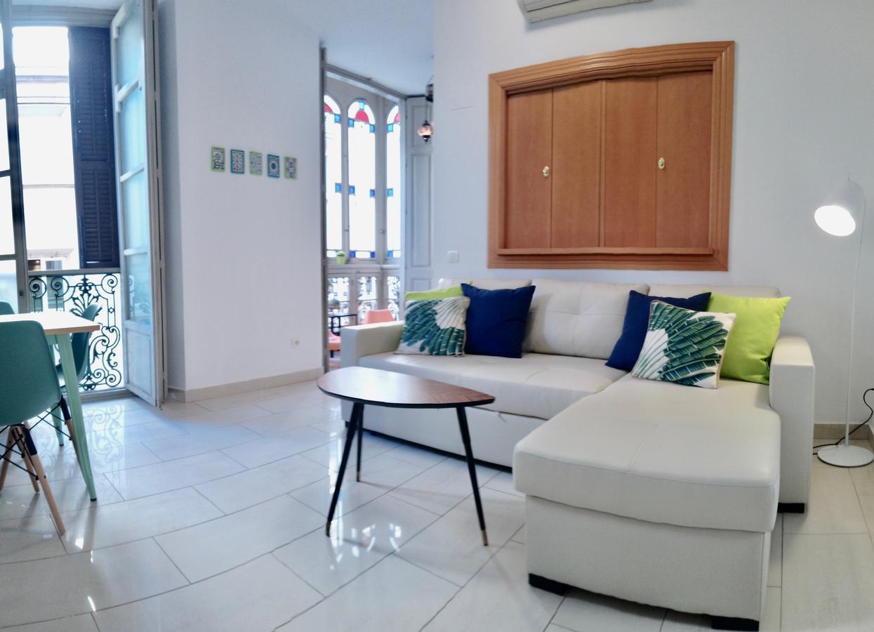 Lemonsuites Mercato Málaga Rum bild